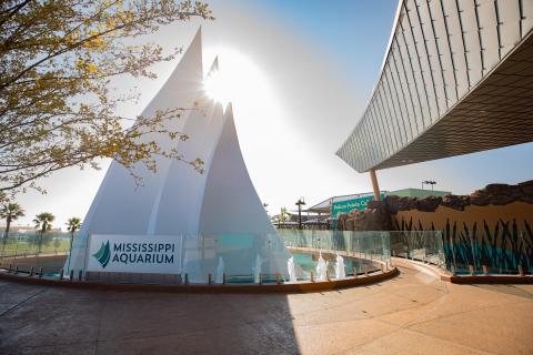 Large Aquarium in Biloxi, Mississippi